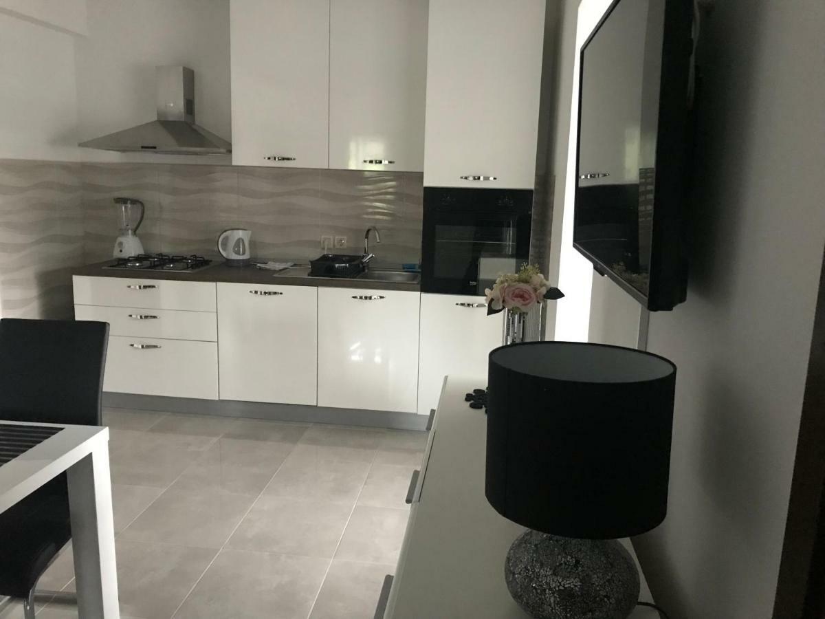 Guesthouse Ruza Sobra Apartments In The Attic Of The House Bagian luar foto